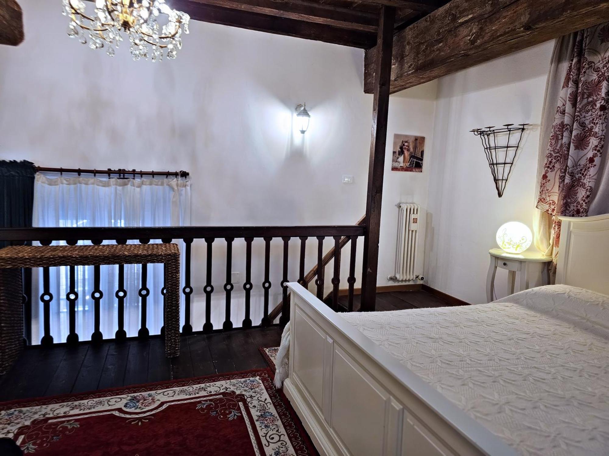 Residenza Saragozza Nuovo Stile Gipsy 2025 ! Apartman Bologna Kültér fotó